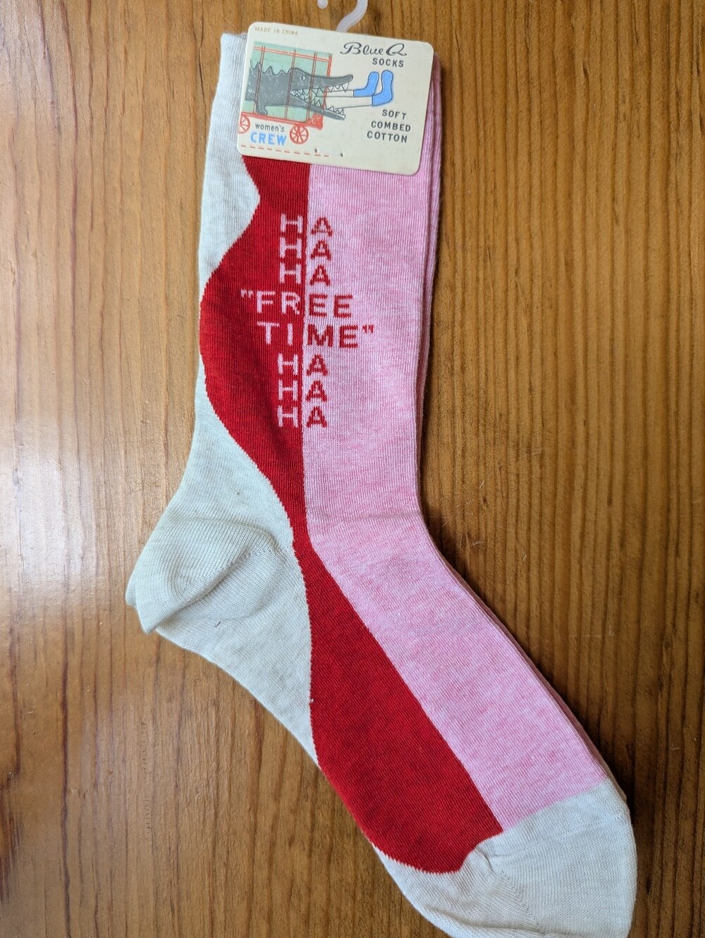 🎁 NWT Blue Q "Free Time Ha Ha Ha" Crew Socks